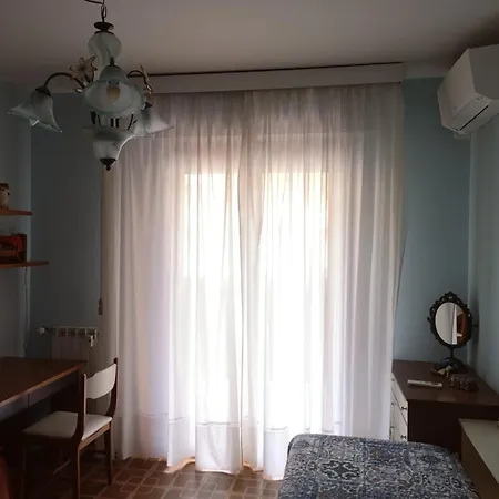 شقة La Casa Di Yuri - Free Private Parking & Air Conditioning *