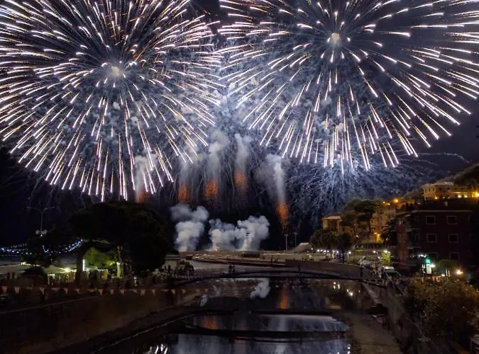 La Casa Di Yuri - Free Private Parking & Air Conditioning Lägenhet