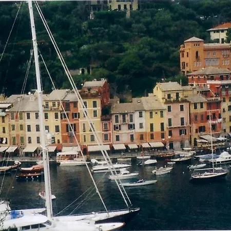 Apartment La Casa Di Yuri - Free Private Parking & Air Conditioning Recco