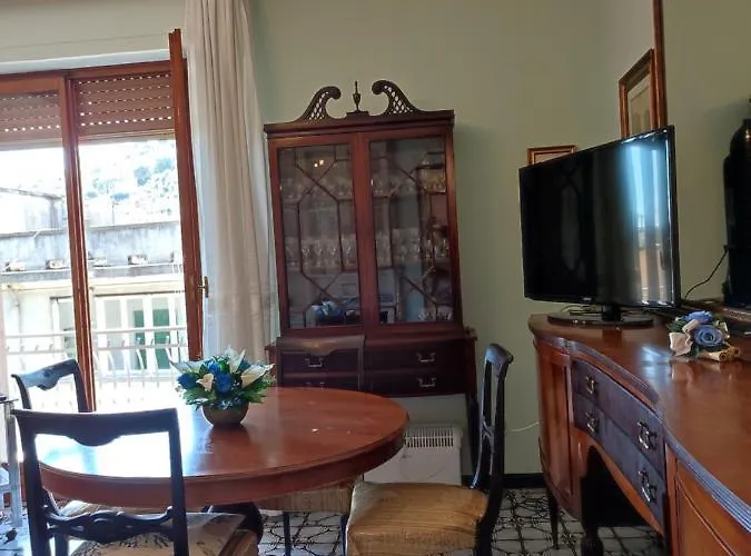La Casa Di Yuri - Free Private Parking & Air Conditioning Daire *